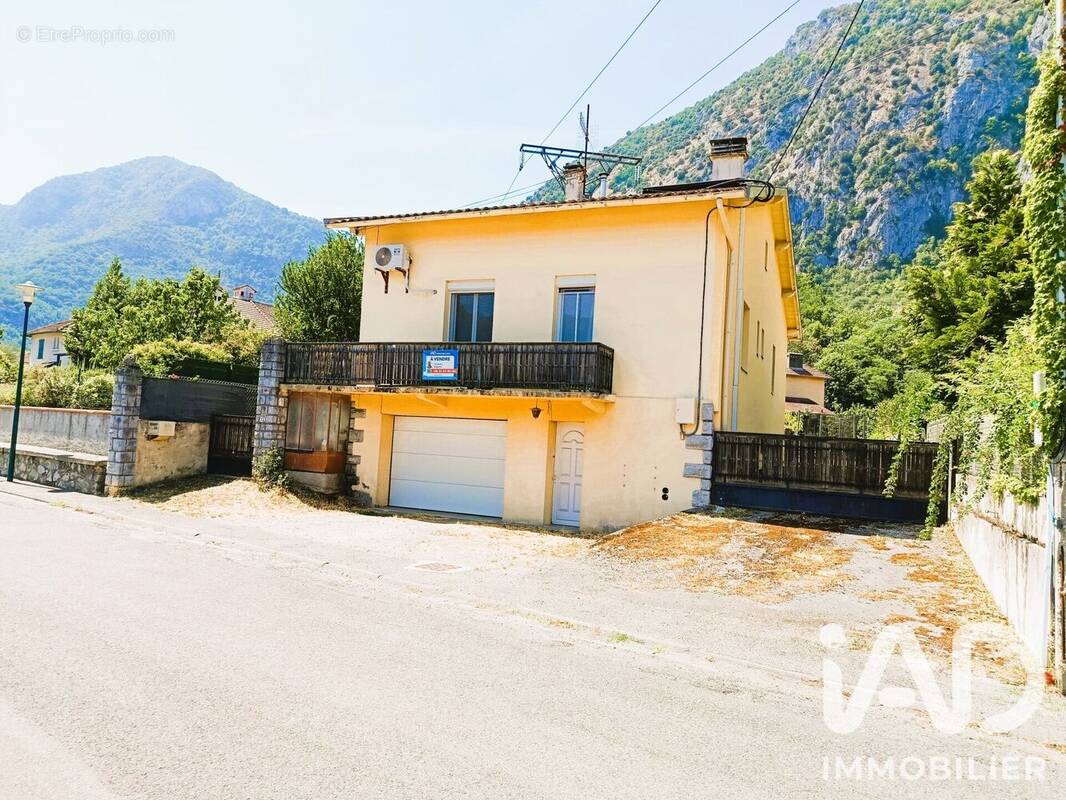 Photo 1 - Maison à QUIE