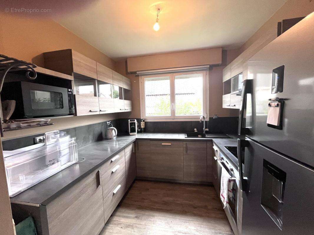 Appartement à LE MESNIL-ESNARD