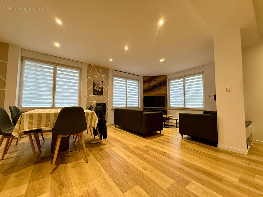 Appartement à ANOULD