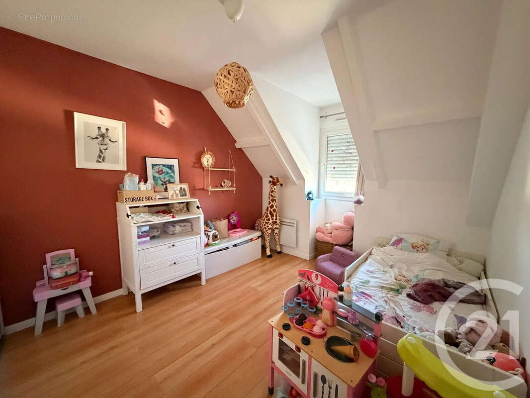 Maison à TREMBLAY-EN-FRANCE