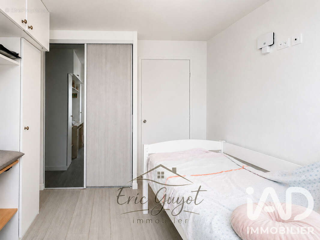 Photo 5 - Appartement à LE PLESSIS-TREVISE