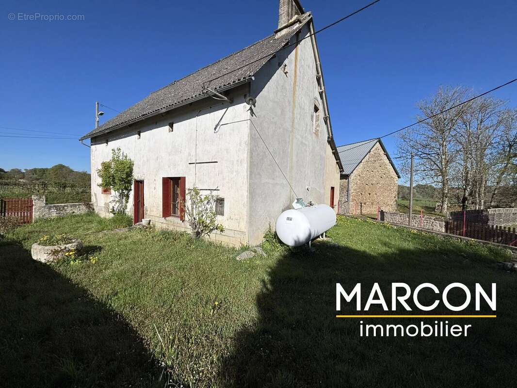 Vente maison secteur flayat - photo 3