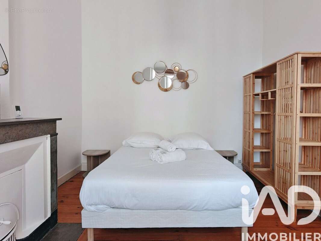 Photo 9 - Appartement à VILLEURBANNE