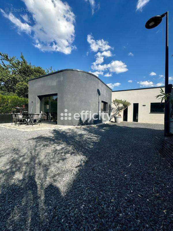 Maison à BRUAY-SUR-L&#039;ESCAUT