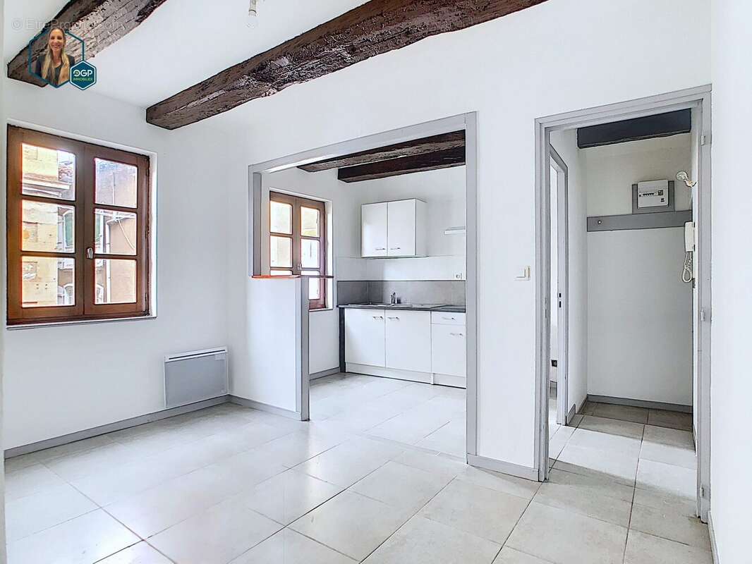 Appartement à VILLEFRANCHE-DE-ROUERGUE