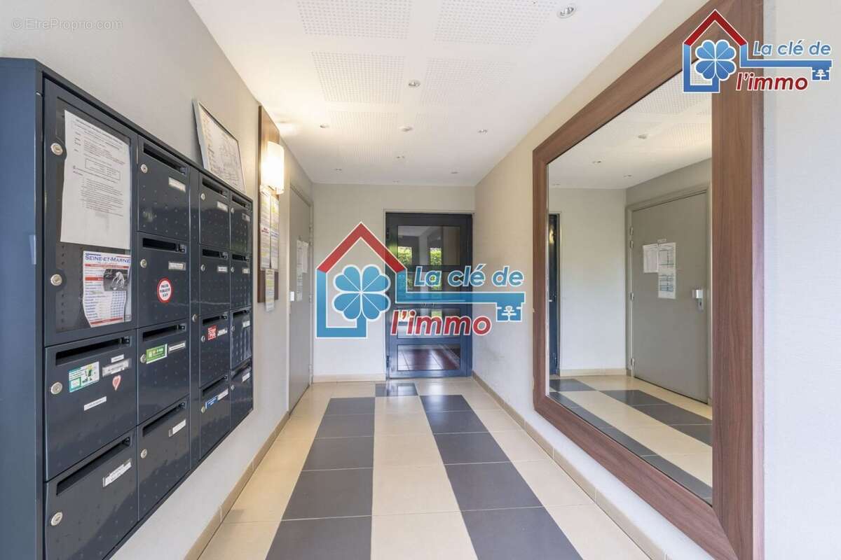 F4 + jardin + parking double - photo 11