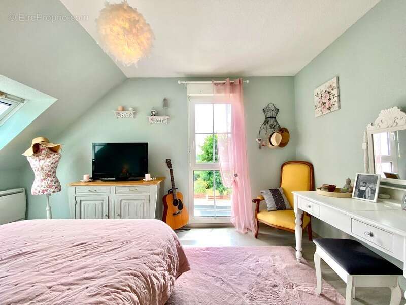 Maison familiale – 113 m² – 4 chambres – jardin – garage – glos (14100) - photo 20