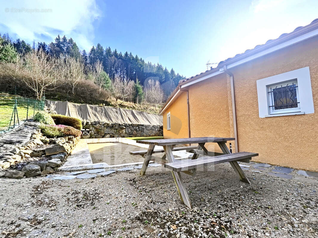 Maison à VOCANCE