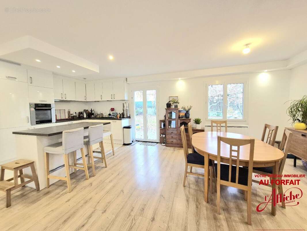 Maison à PECHBONNIEU