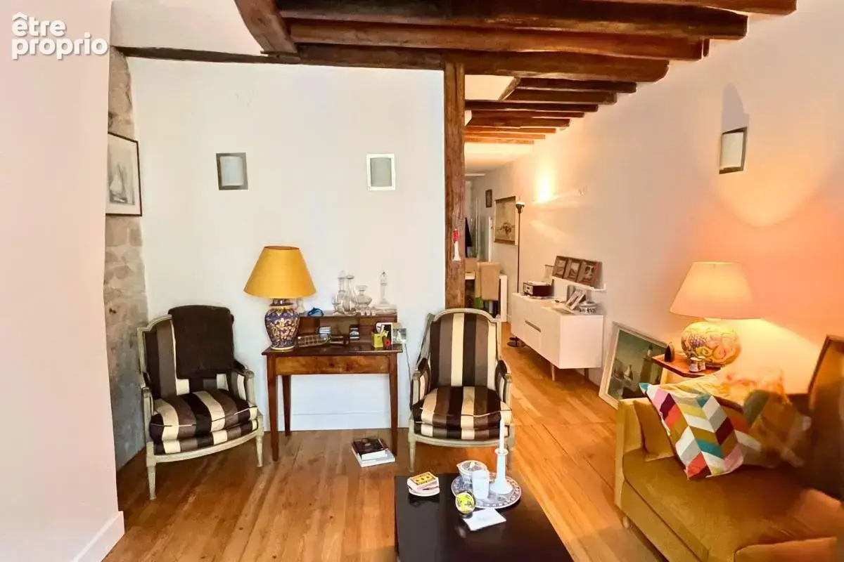 Paris 6e – Rue de Sèvres – Duplex de charme au dernier étage - photo 11