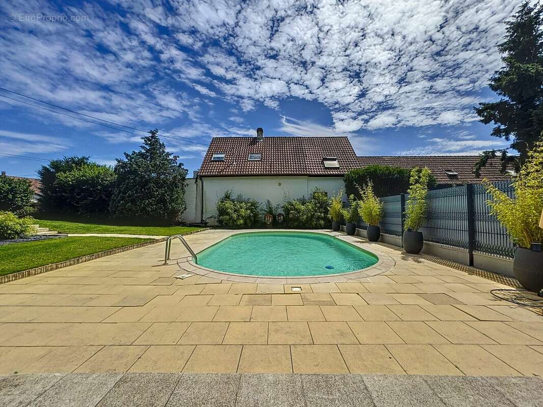 Maison à SCHWEIGHOUSE-SUR-MODER