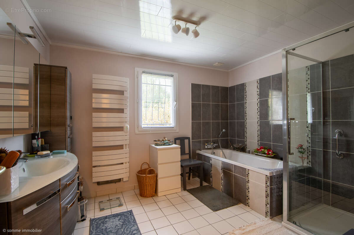 Maison à AILLY-SUR-SOMME