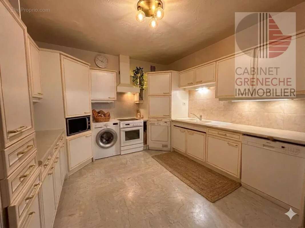 Appartement à EVIAN-LES-BAINS