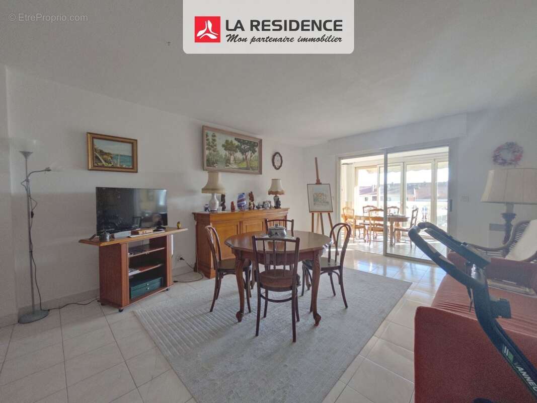 Appartement à FREJUS