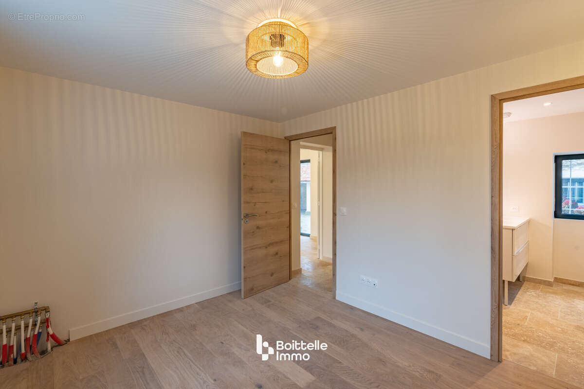 Maison à CHAILLY-EN-BIERE