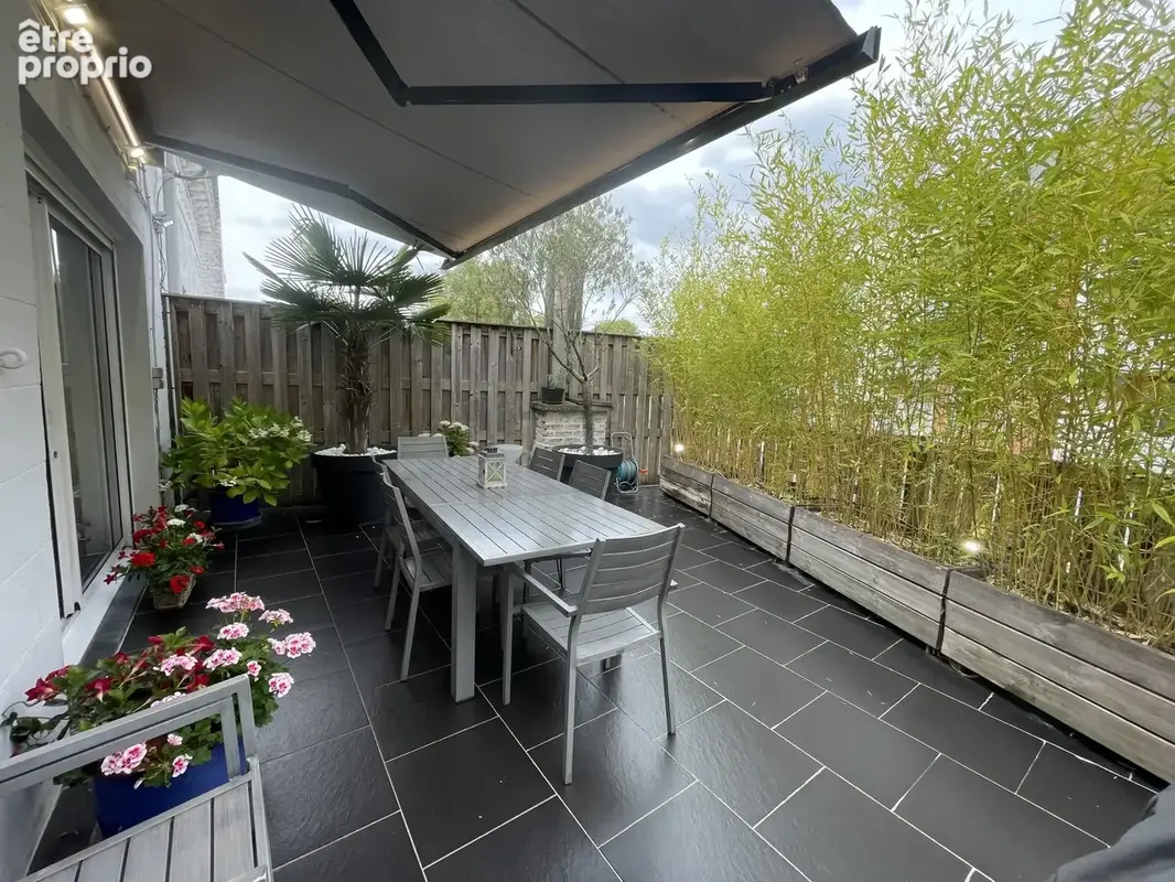 Maison 7 pièces 199 m² à vendre à Roncq (59223) - photo 1