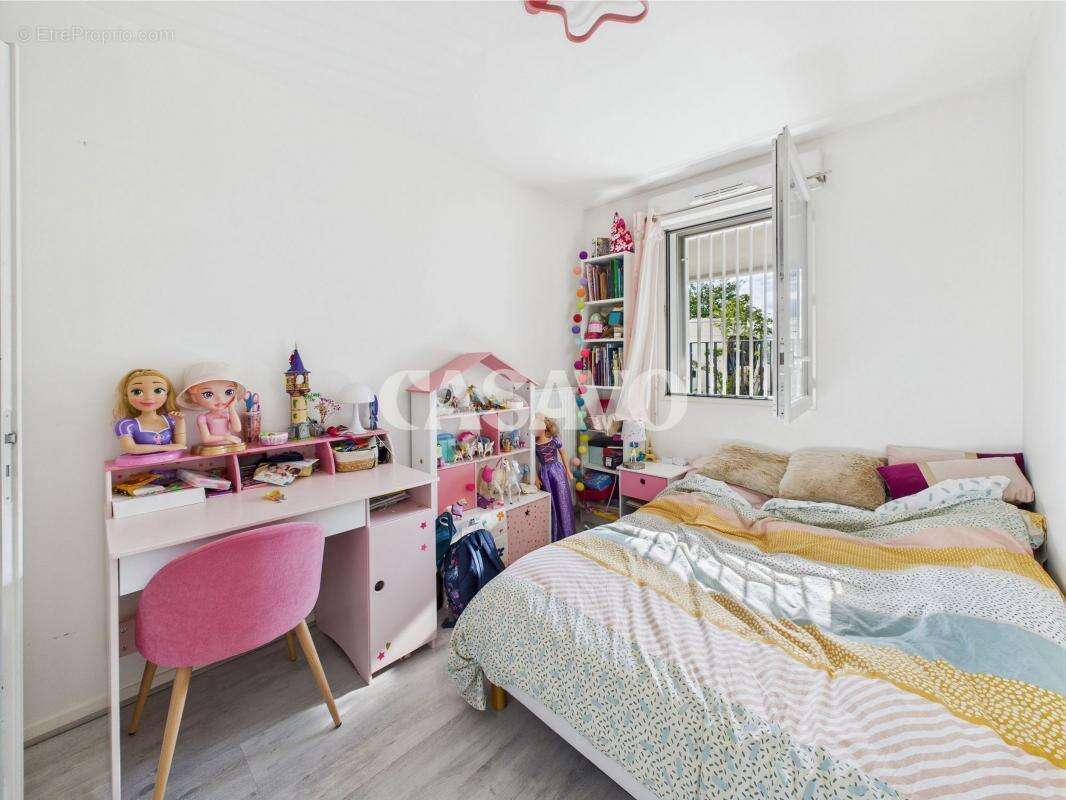 Appartement à AUBERVILLIERS