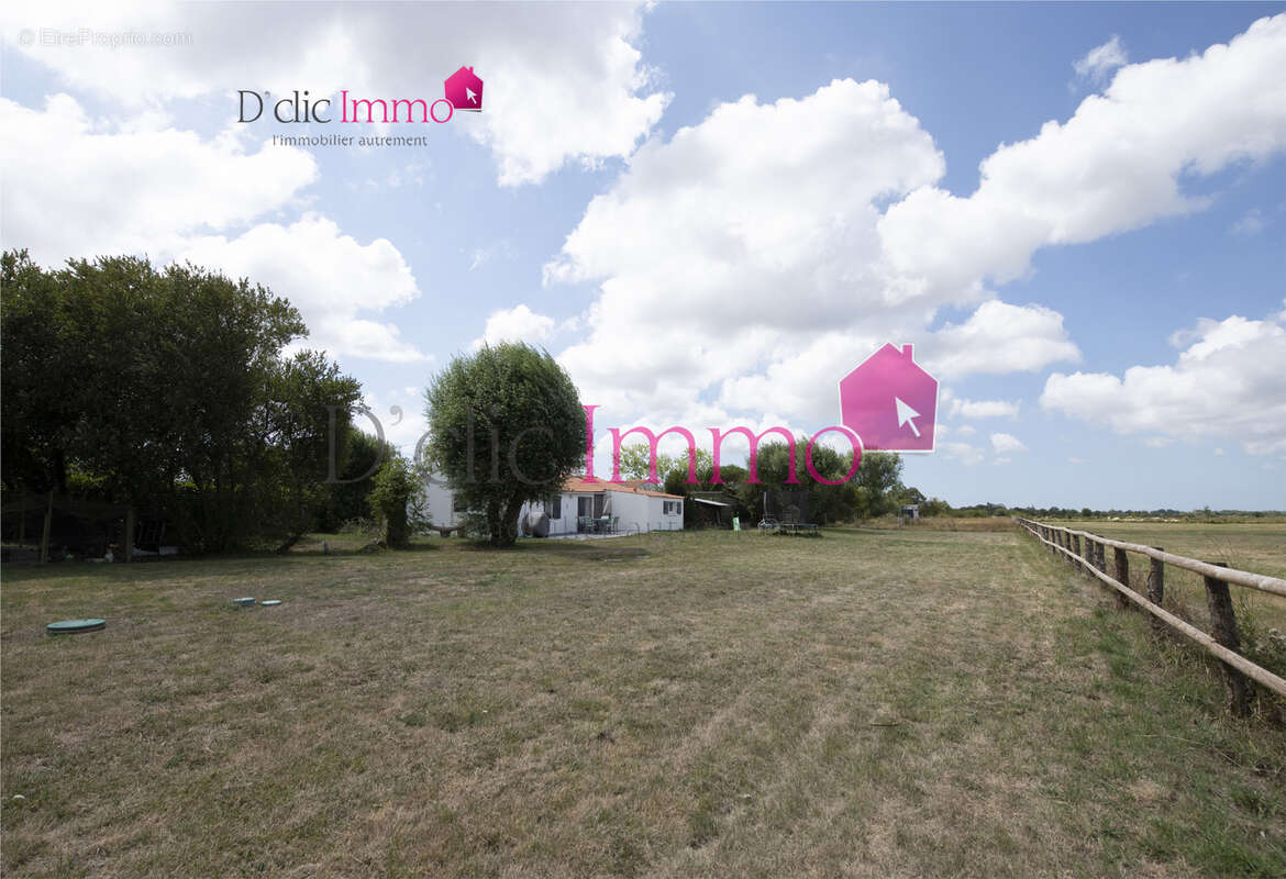 SOULLANS - Charmante Maison de 124 m2 en campagne dans les Marais - 4266m2 - photo 17