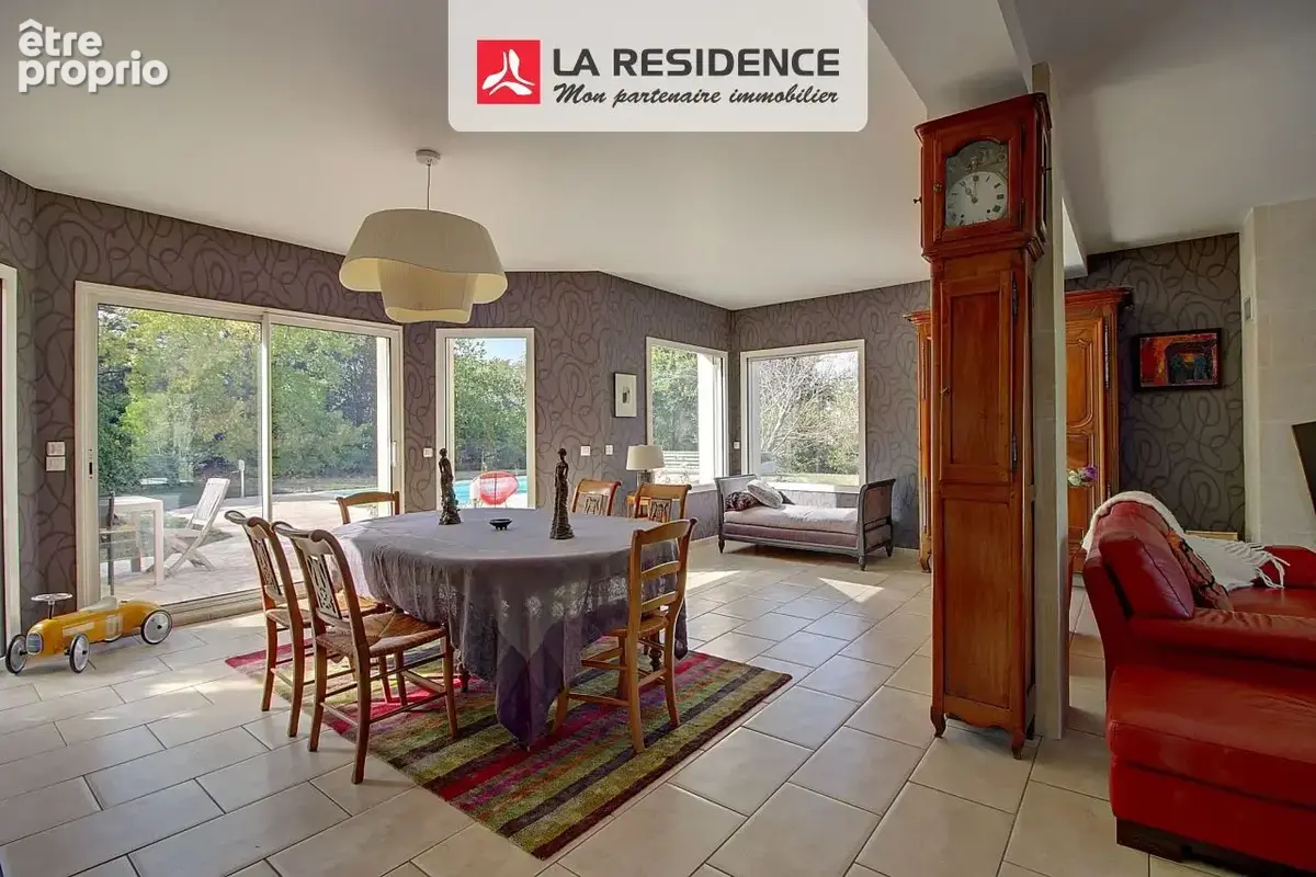 Maison 11 pièces 270 m² à vendre à Chambourcy (78240) - photo 8