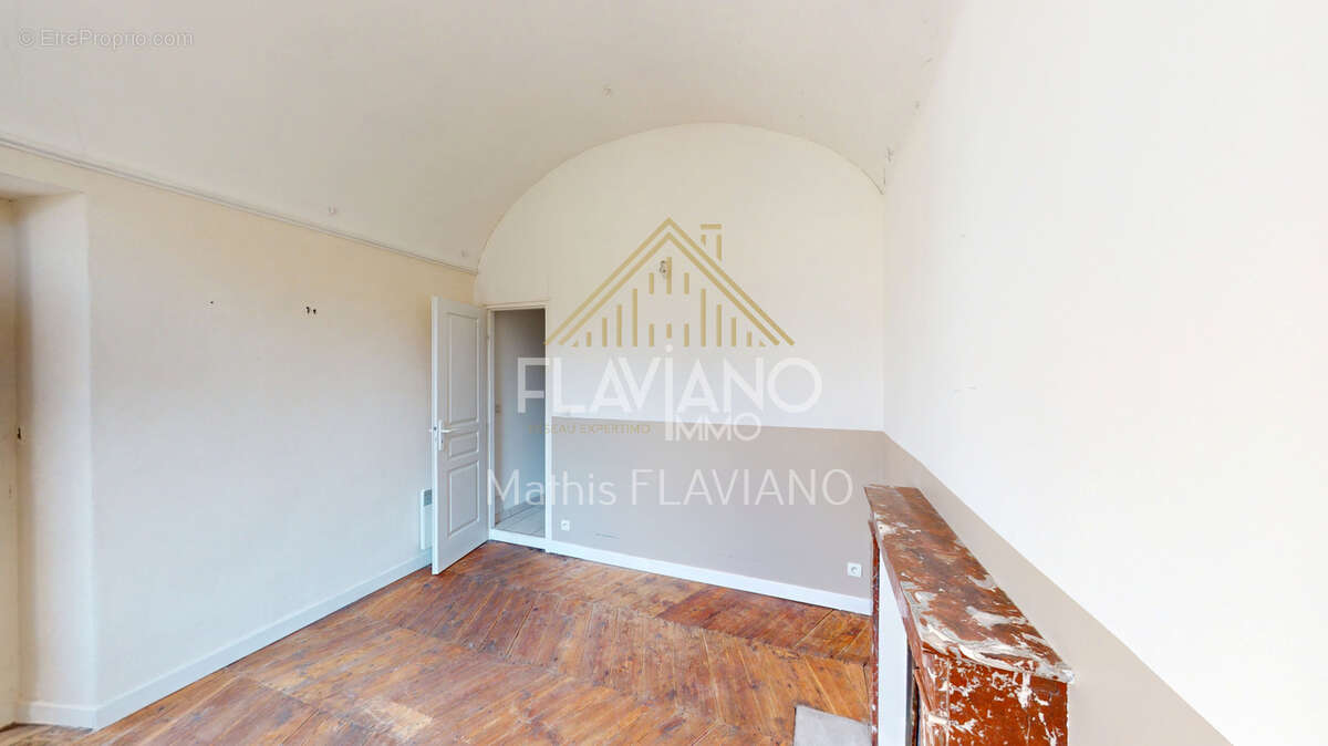 Villa mexicaine - terrain constructible - centre-ville - barcelonnette - photo 25