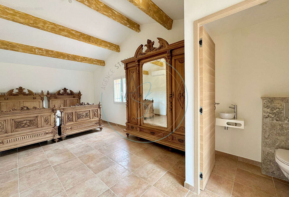 Maison à LA MOLE