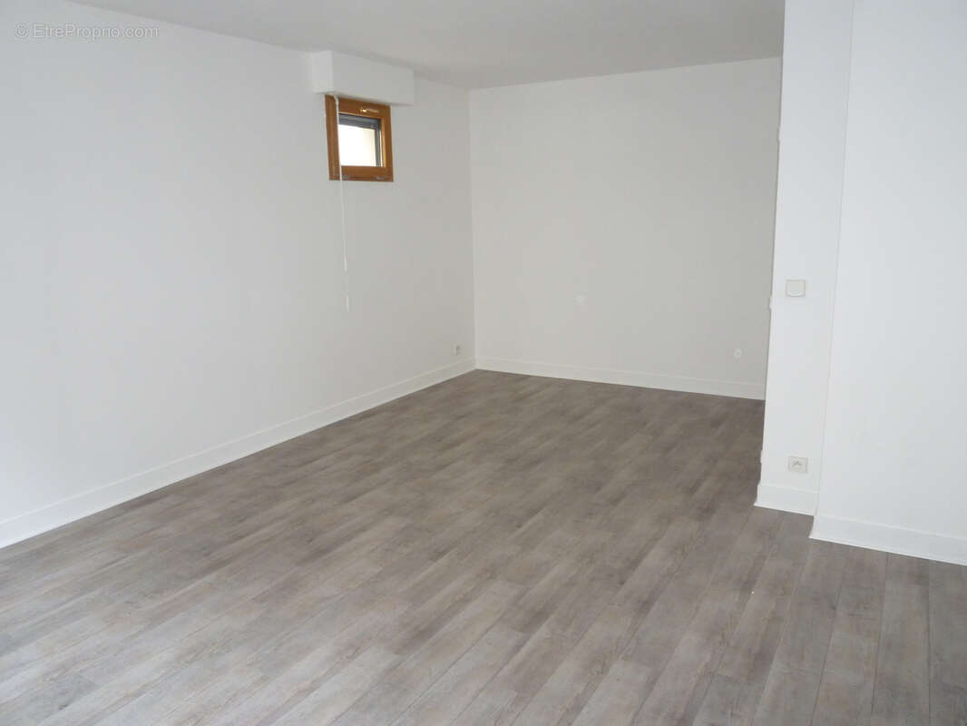 Appartement à LE RAINCY