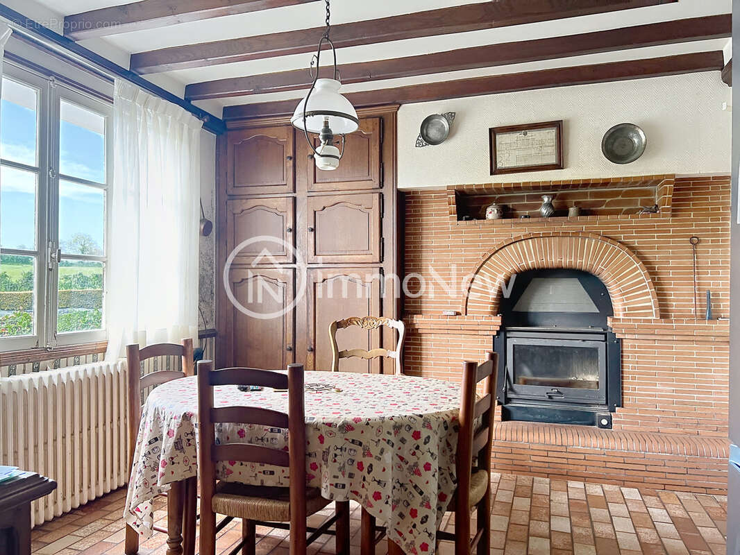 Maison à LE CHEFRESNE