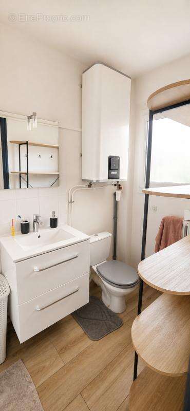 Toulon est - la palasse - t2 renove avec balcon et cave - photo 6