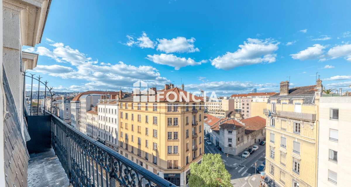 Appartement à LYON-7E