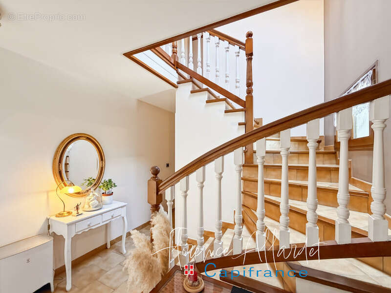 Maison à AIX-LES-BAINS