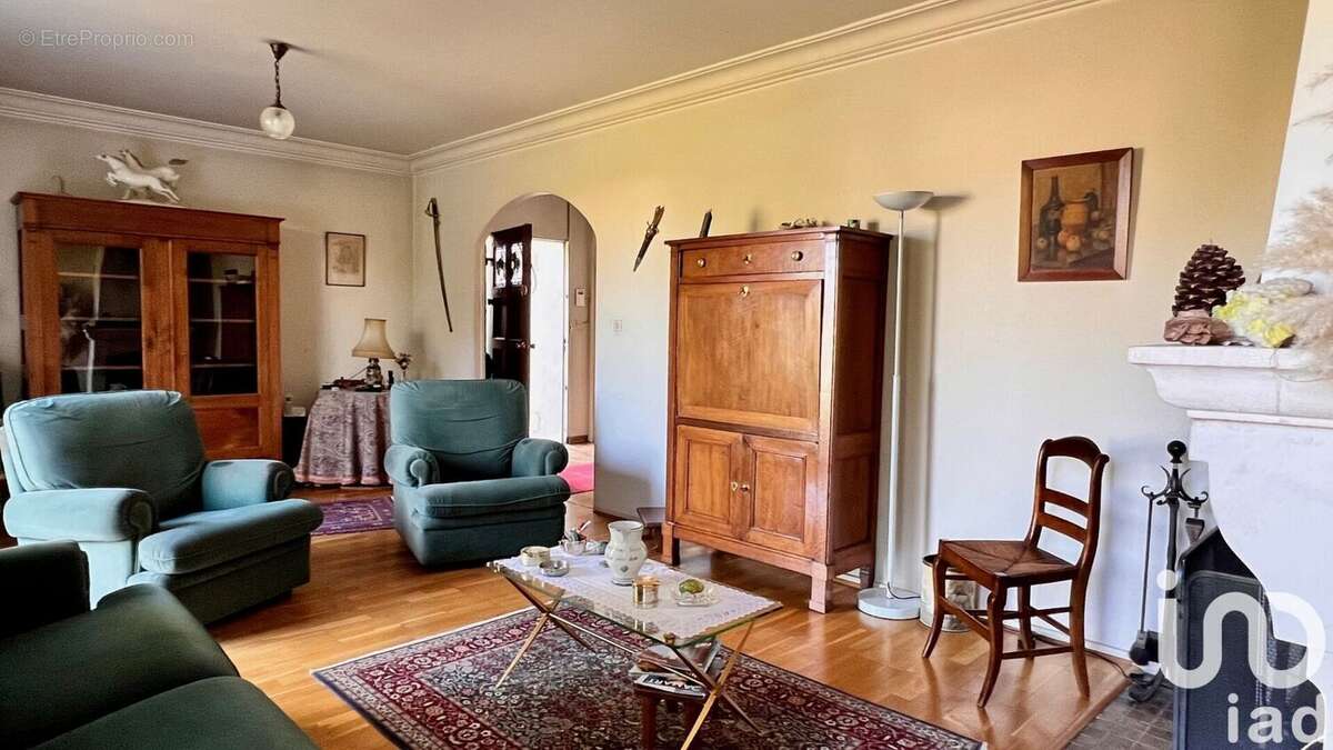 Photo 5 - Maison à VERT-SAINT-DENIS