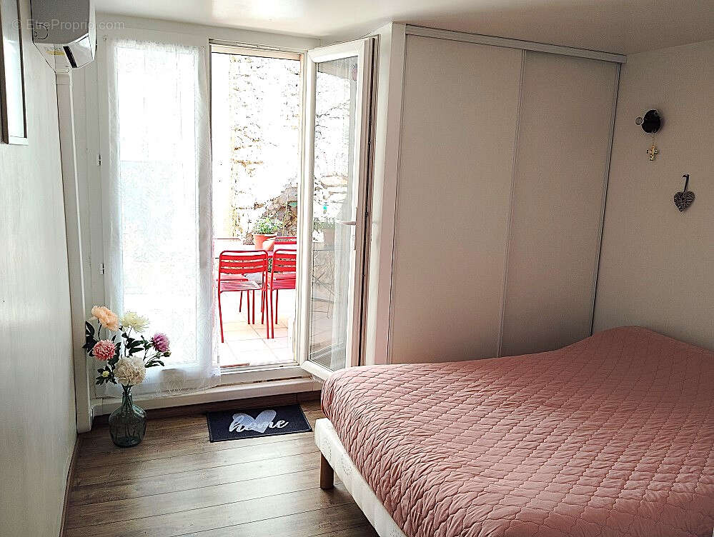 Appartement à TOURVES