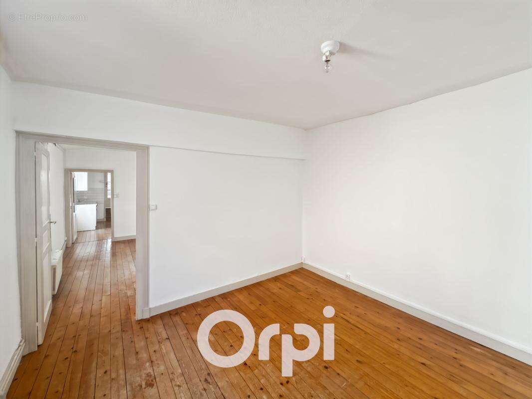 Appartement À Vendre - photo 4
