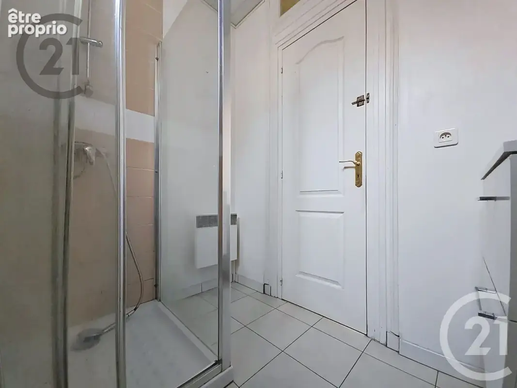 Appartement 42 m² à Epernay  - photo 9