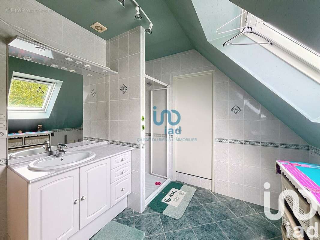 Maison 154 m² à Saint-Germain-Des-Pres  - photo 7