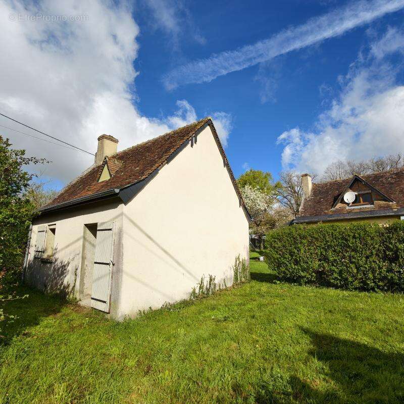 Maison à NEUILLE-PONT-PIERRE