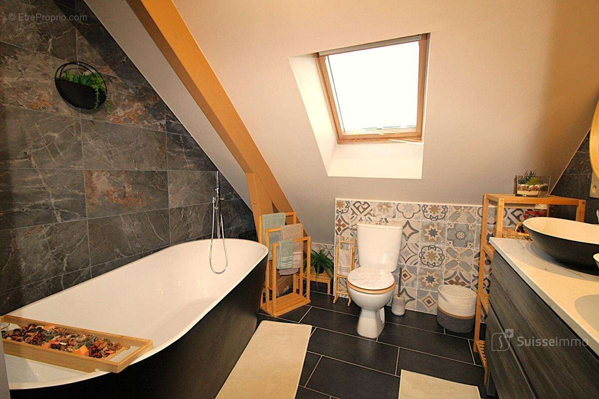 Maison 7 pièce(s) 150 m2 - photo 10