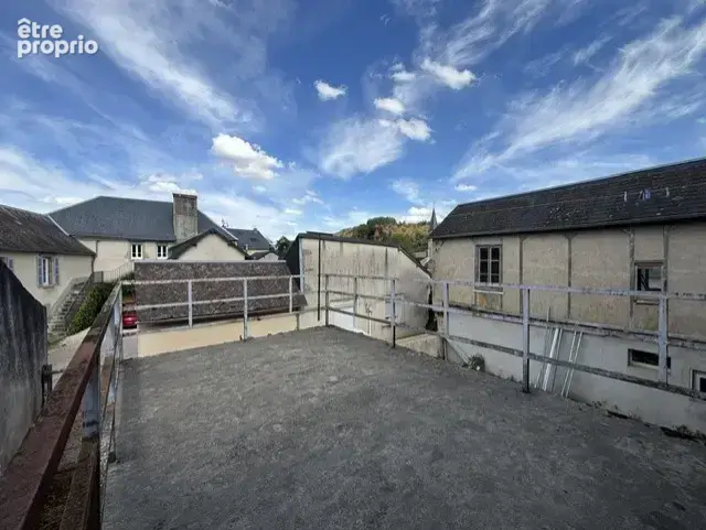EXCLUSIVITE, La grande Verriere, immeuble 2 appartements avec garages et jardins. - photo 4