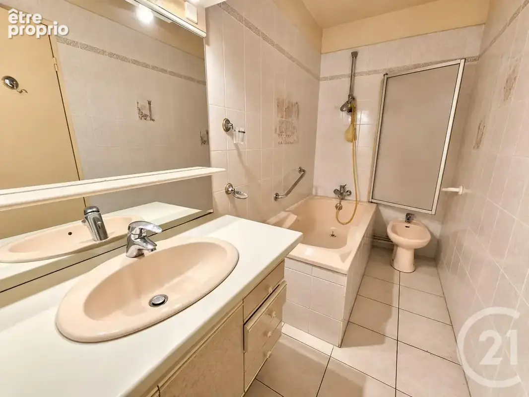 Appartement 4 pièces 75 m² à vendre à Saint-Maur-Des-Fosses (94100) - photo 8