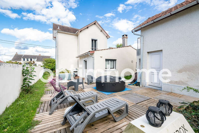 Maison à MORET-SUR-LOING