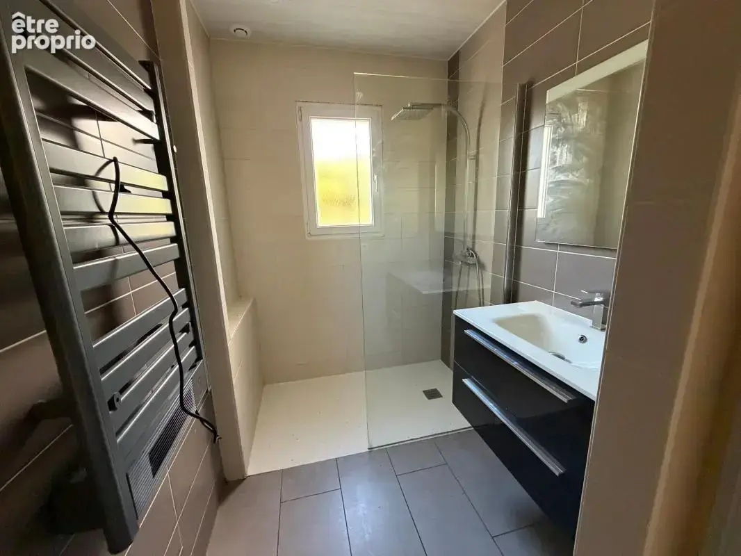 Corpe (85) calme absolu villa 2009 plain pied grand confort avec piscine double garage sur 1068m² clos - photo 21