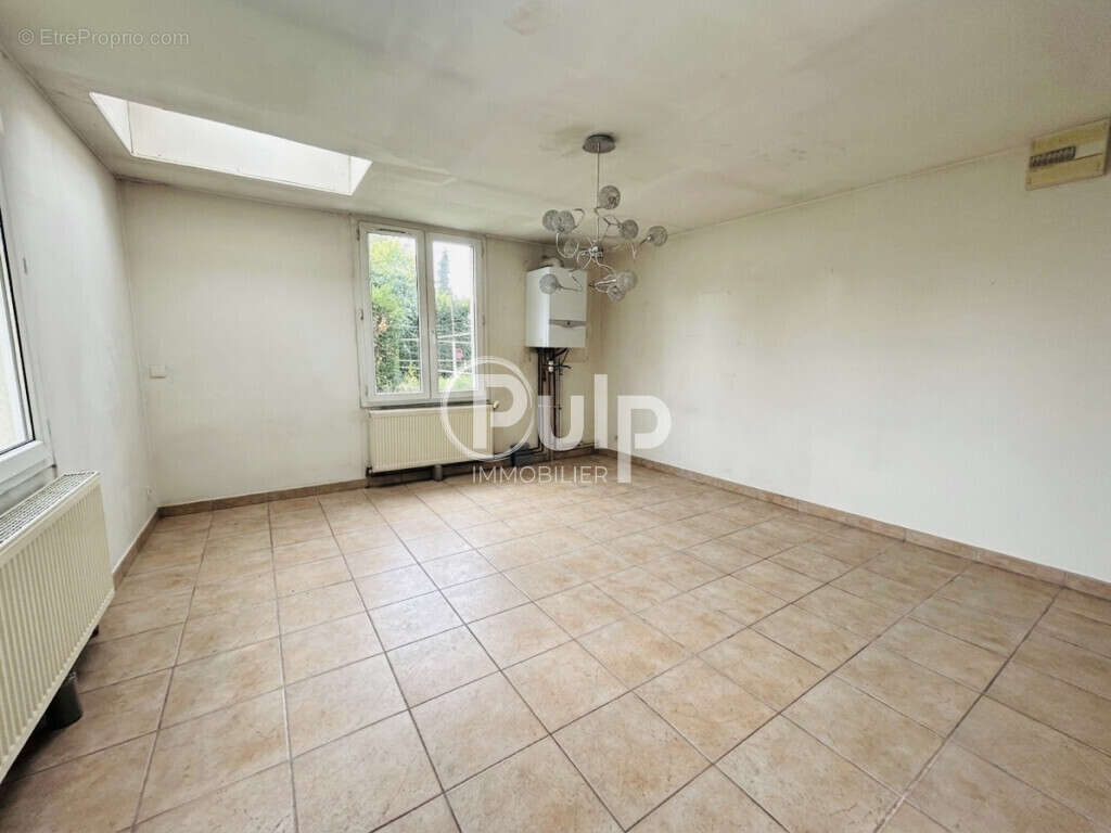 Semi plain-pied - 3 chambres - jardin - noyelles sous lens - photo 6