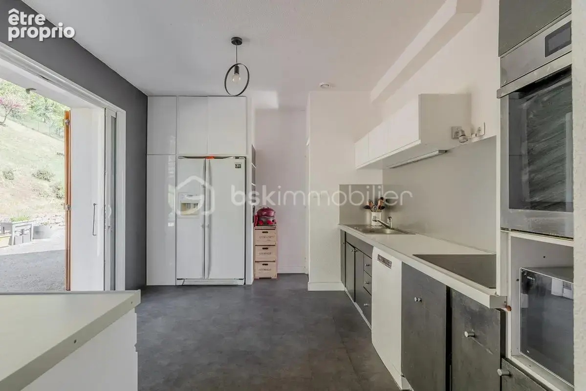 Maison familiale avec vue dégagée, au calme dans un cadre exceptionnel proche commodités - photo 10