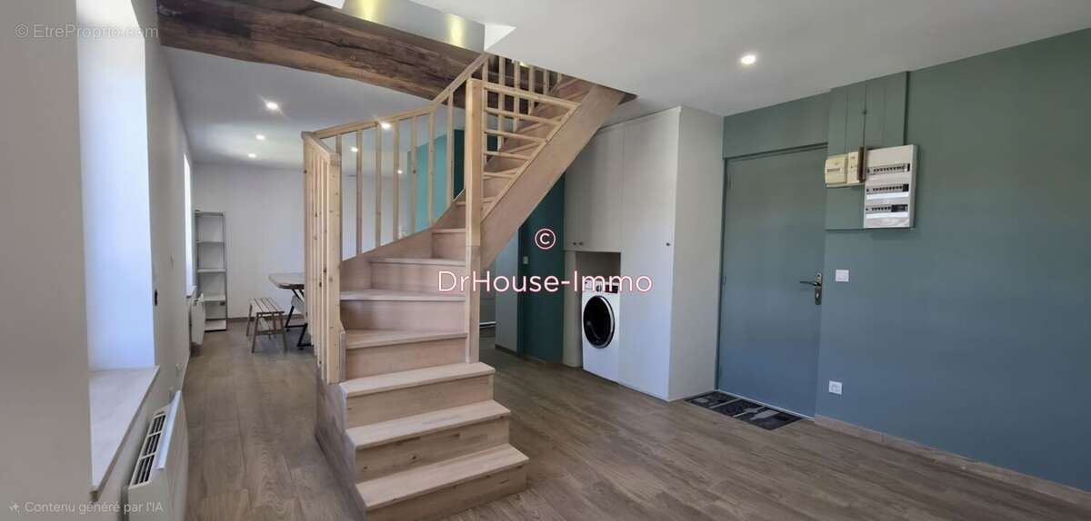 Appartement à MOUROUX