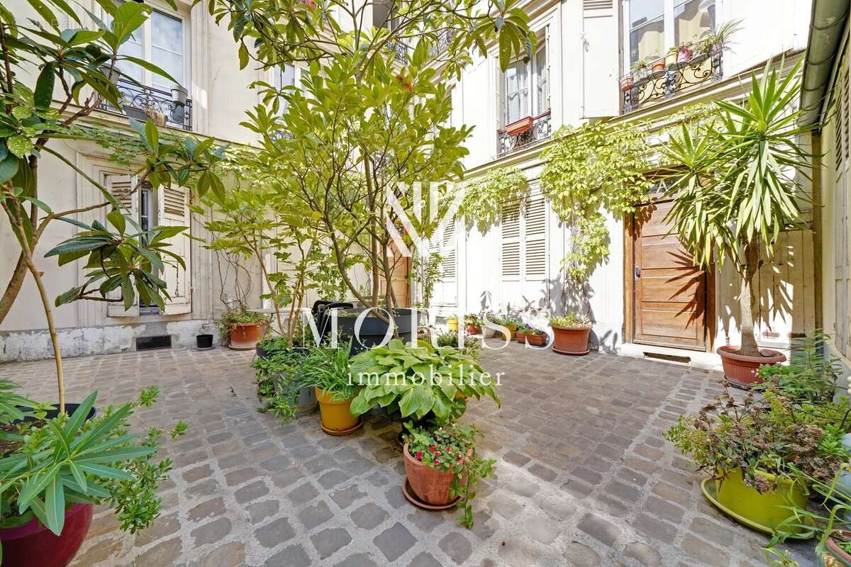 Studio / 2 pièces - rue andre antoine - 75018 paris - photo 10