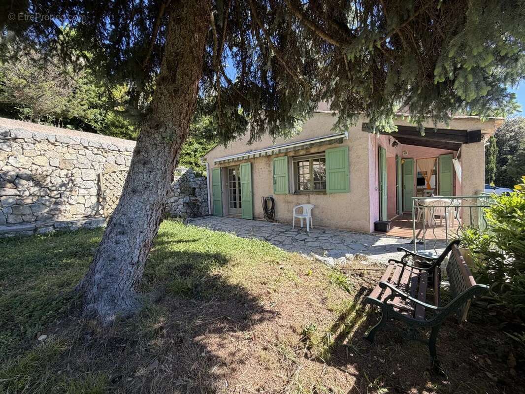 Maison à BENDEJUN