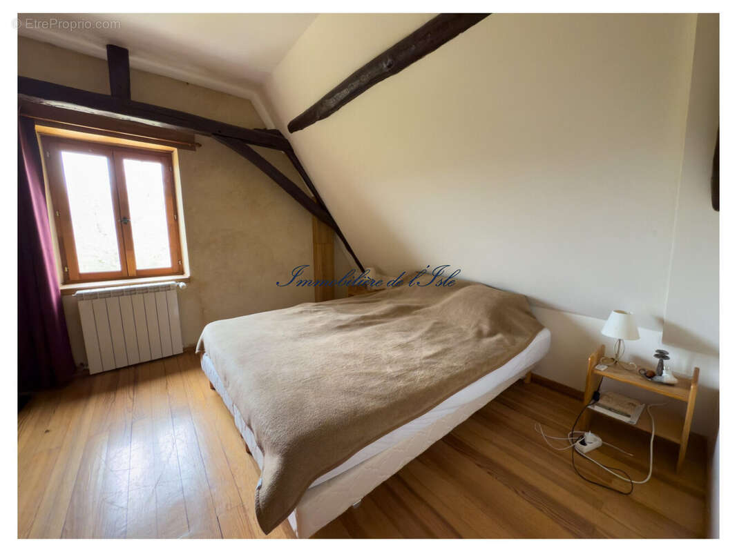 Maison à SAVIGNAC-DE-MIREMONT