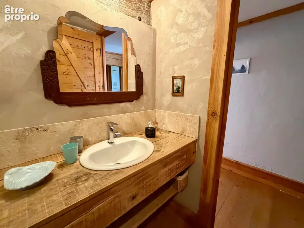 Propriété avec 2 gîtes, une chambre d'hôtes et 2 piscines - 2,2 hectares - VIC FEZENSAC (32) - photo 28