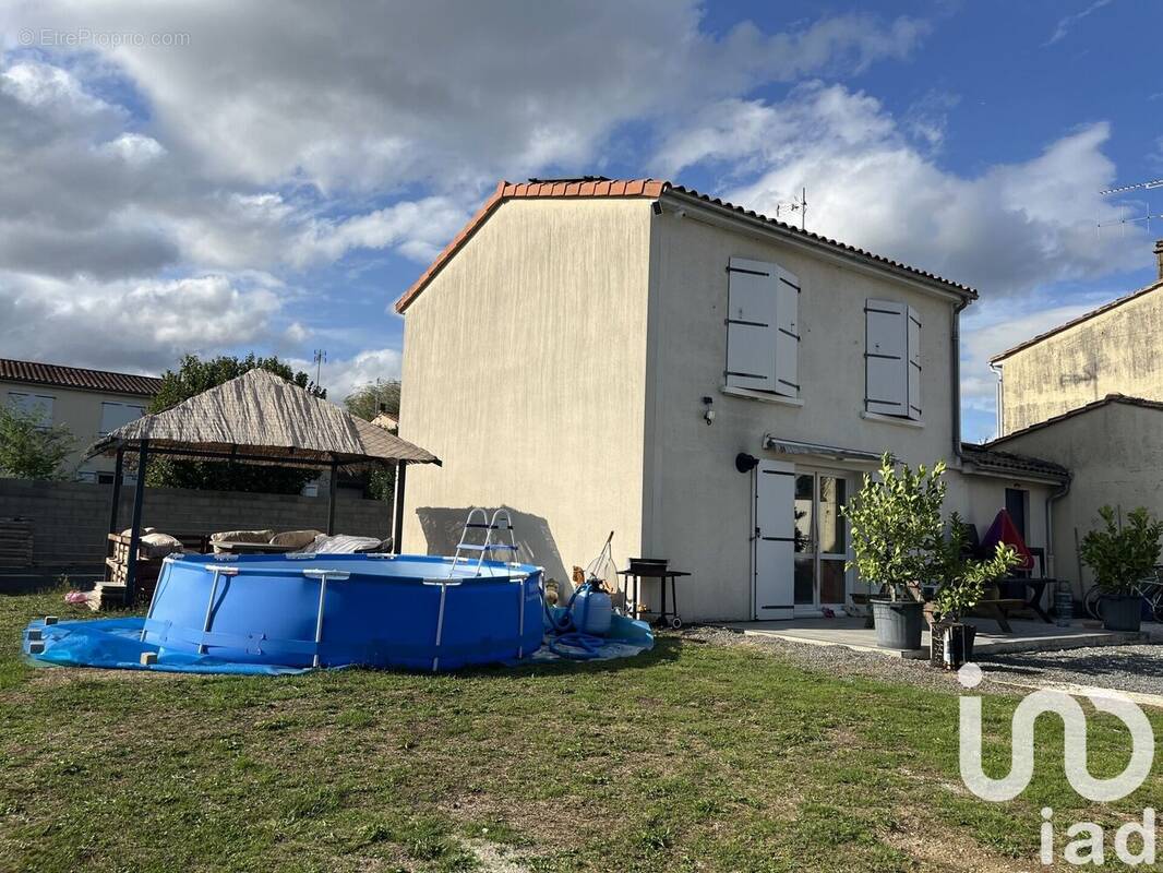 Photo 1 - Maison à SAINT-CLAUD