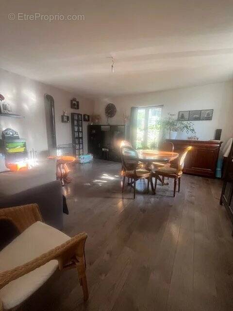 Appartement à CAUDRY